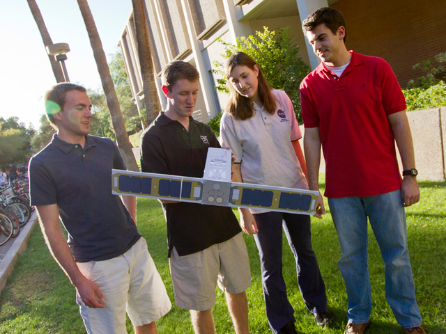 Engineering students on path to build fully functioning satellite