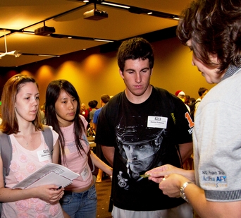 engineering_career_exploration_2011_01_crp_0 An industry representative talks to ASU freshman engineering students at Engineering Career Exploration Night. The event is designed to get first-year students thinking ahead about career planning as they embark on their college studies.