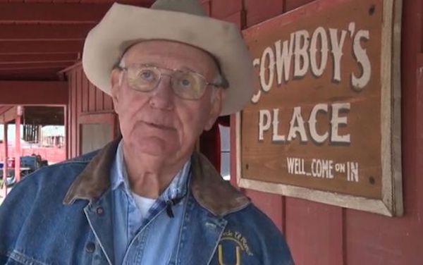 Arizona cattle rancher uses engineering background to breed better beef