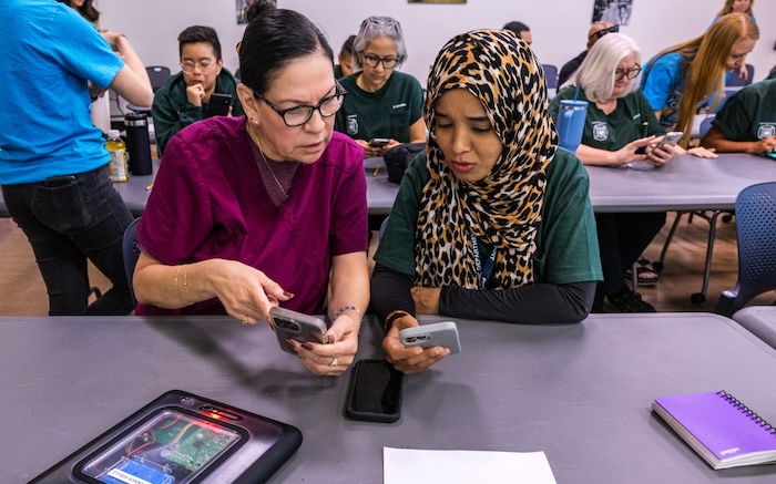 ASU-developed SolarSPELL libraries deployed to help communities in Arizona