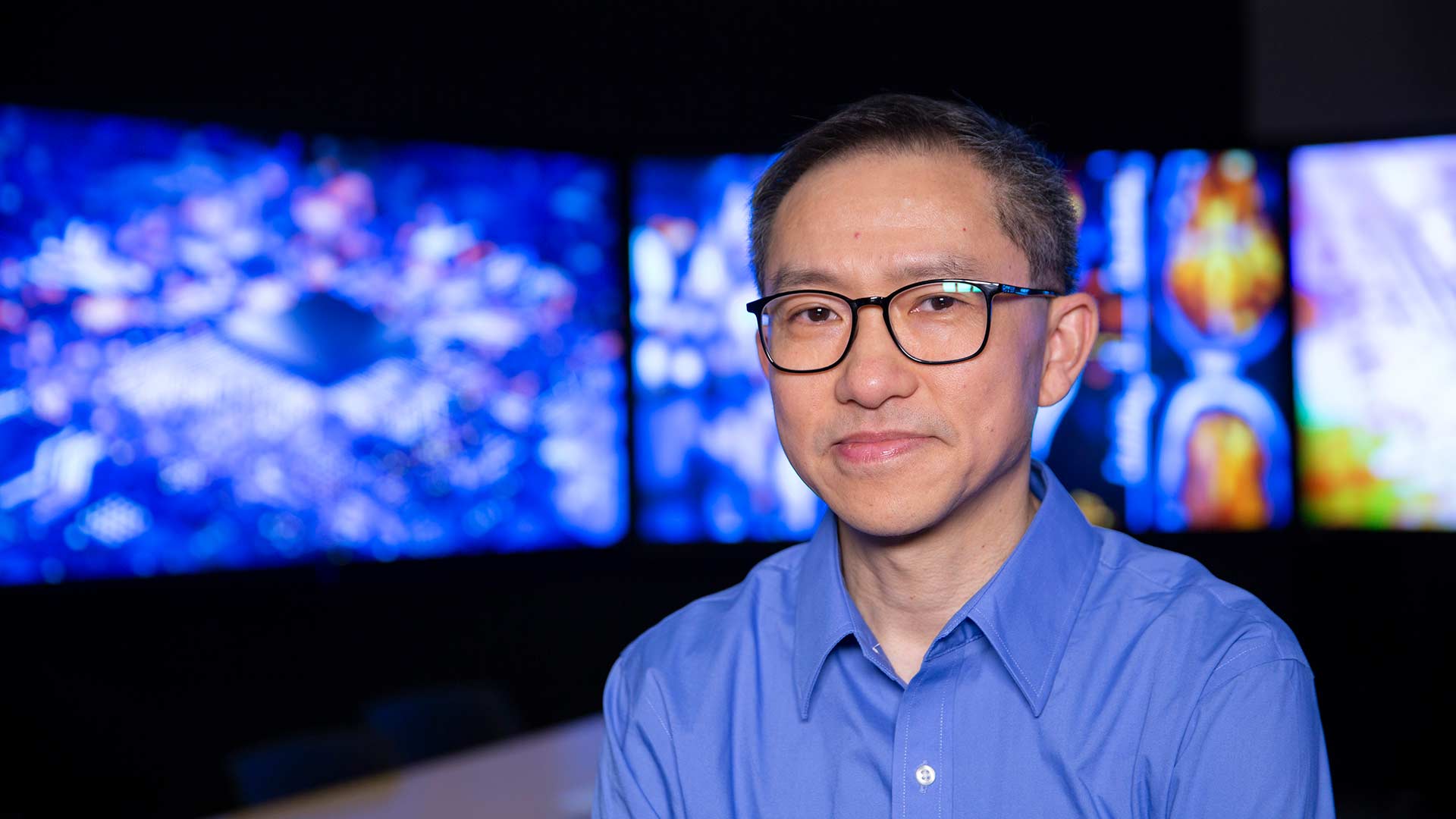 Baoxin Li